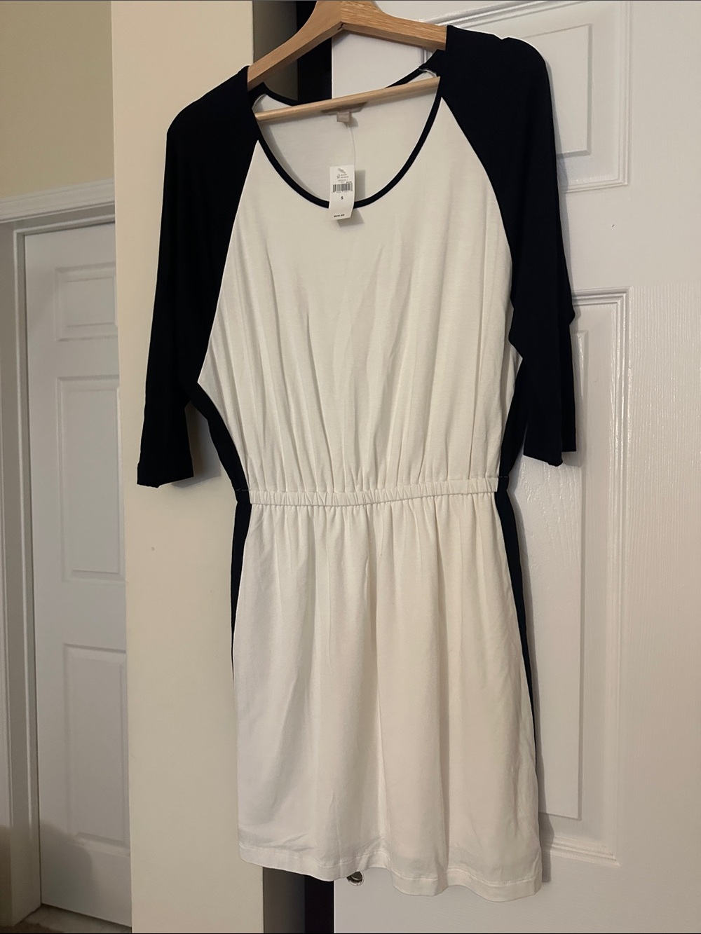 Banana Republic Black and White Raglan Mini Dress